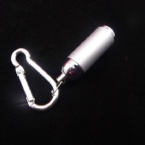 zoomable flashlight keychain with carabiner
